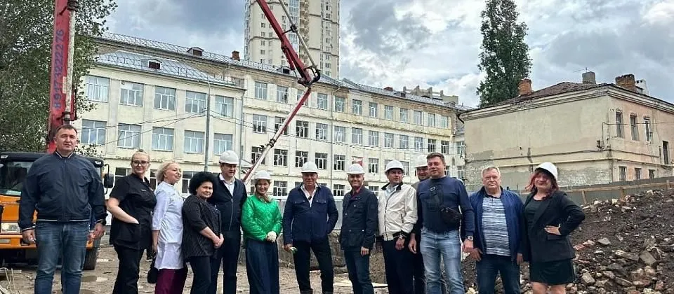 Торжественное начало стройки нового подразделения